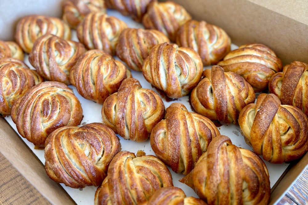 Honey-Lavender Bun