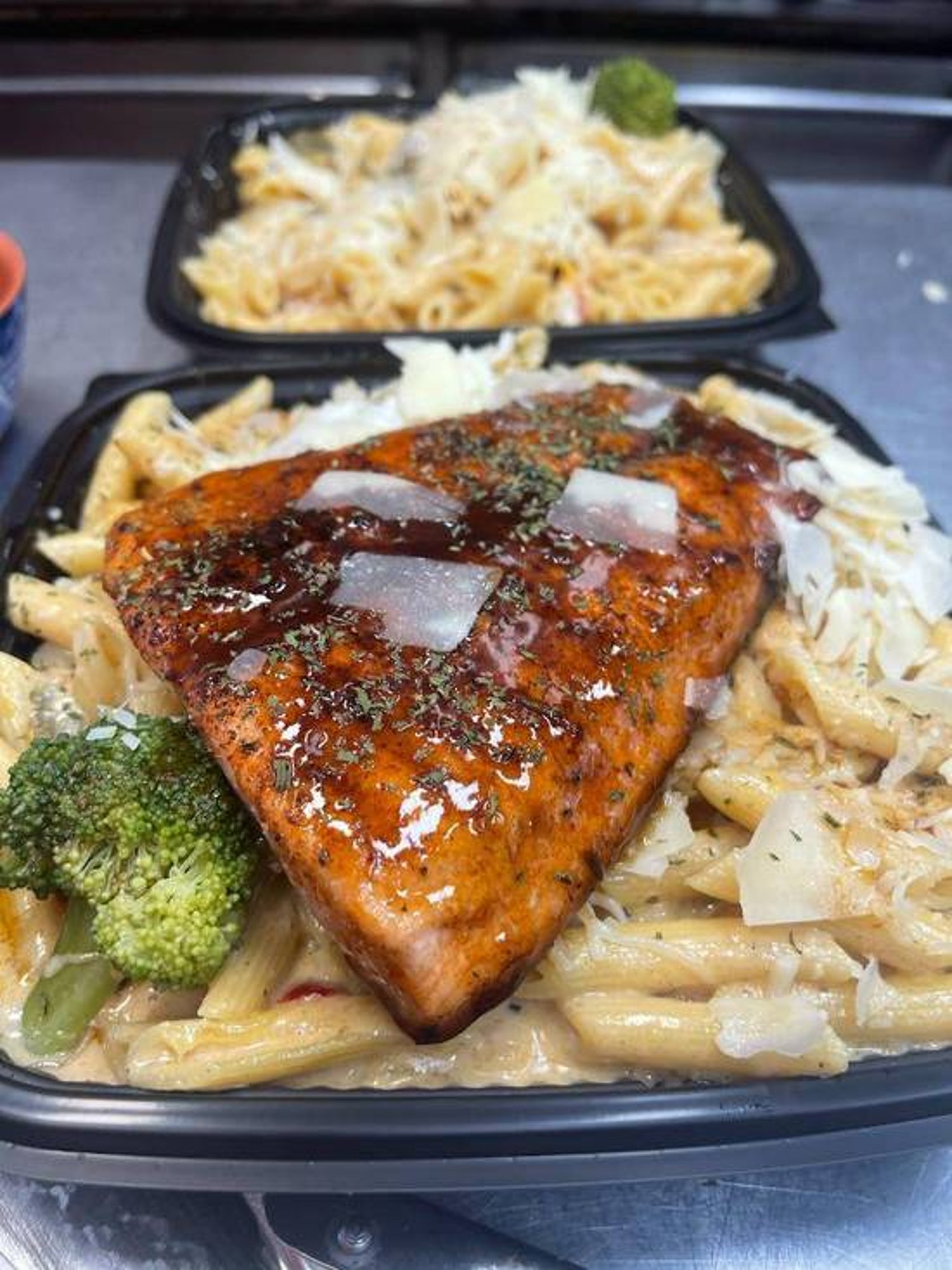 Salmon Rasta pasta