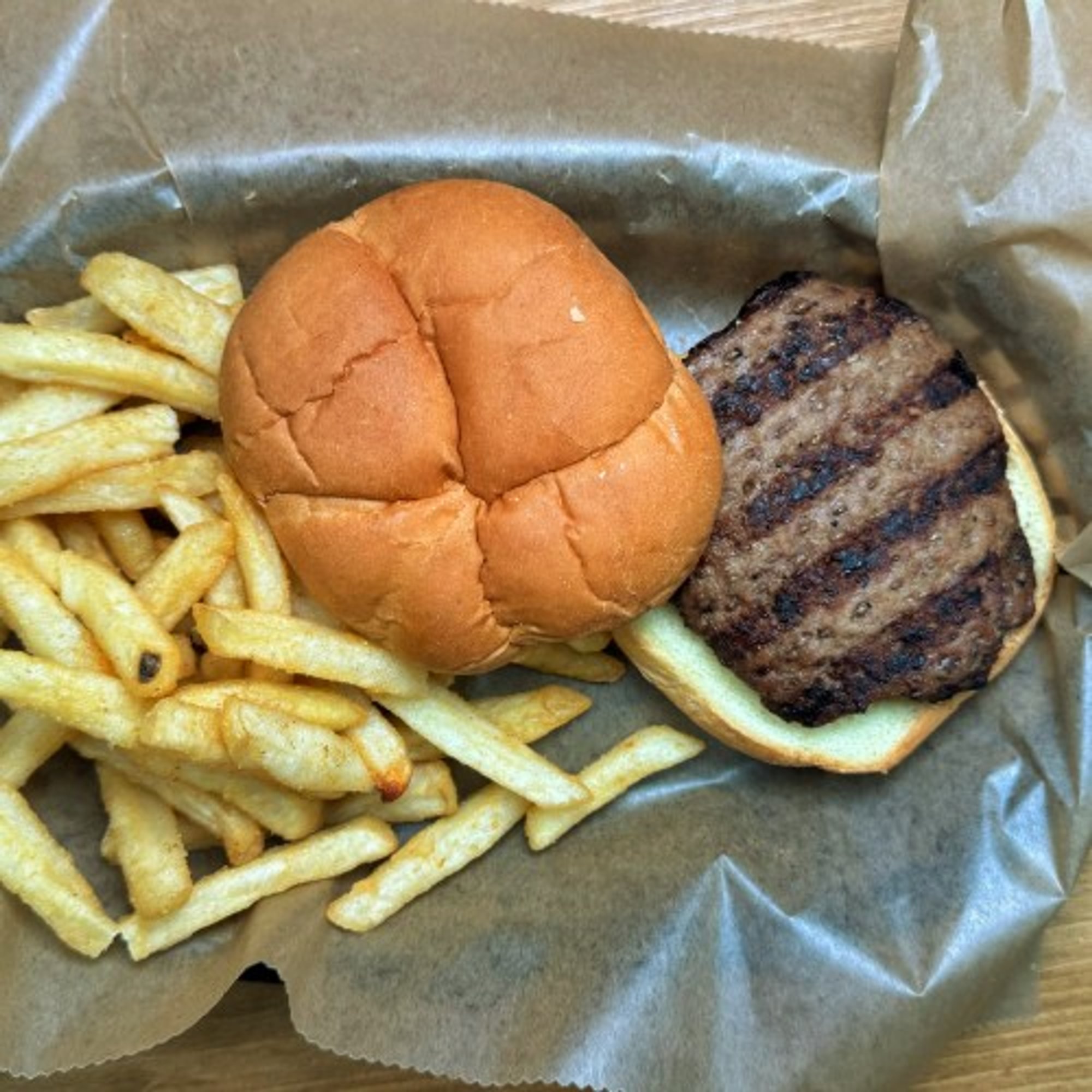 Junior Avenue Burger