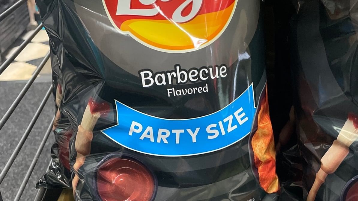 Party Size Lays Barbecue