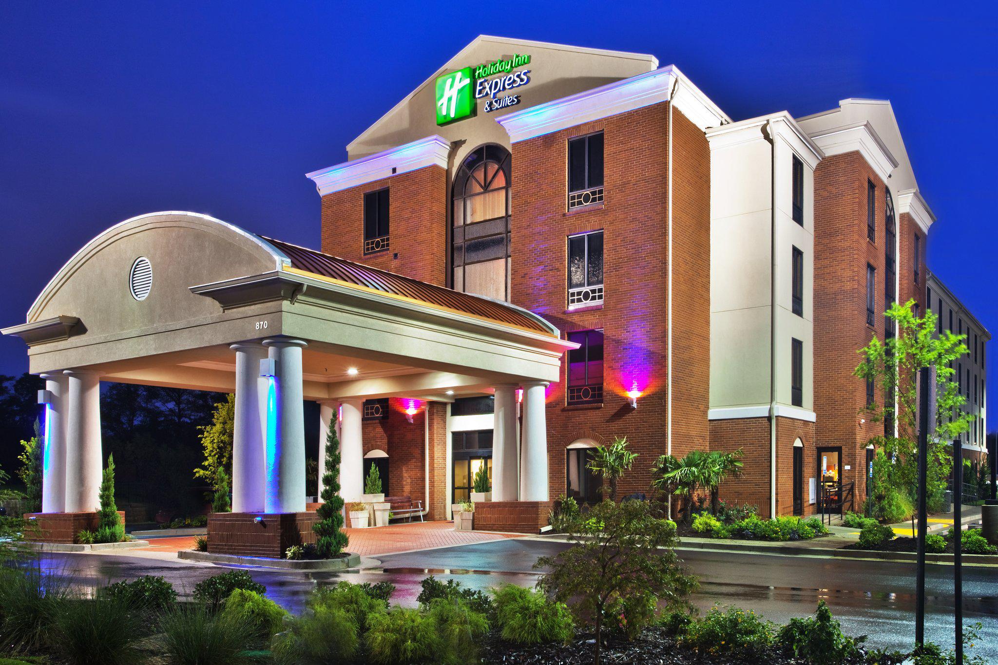 Holiday Inn Express & Suites Atlanta-Cumming Photo