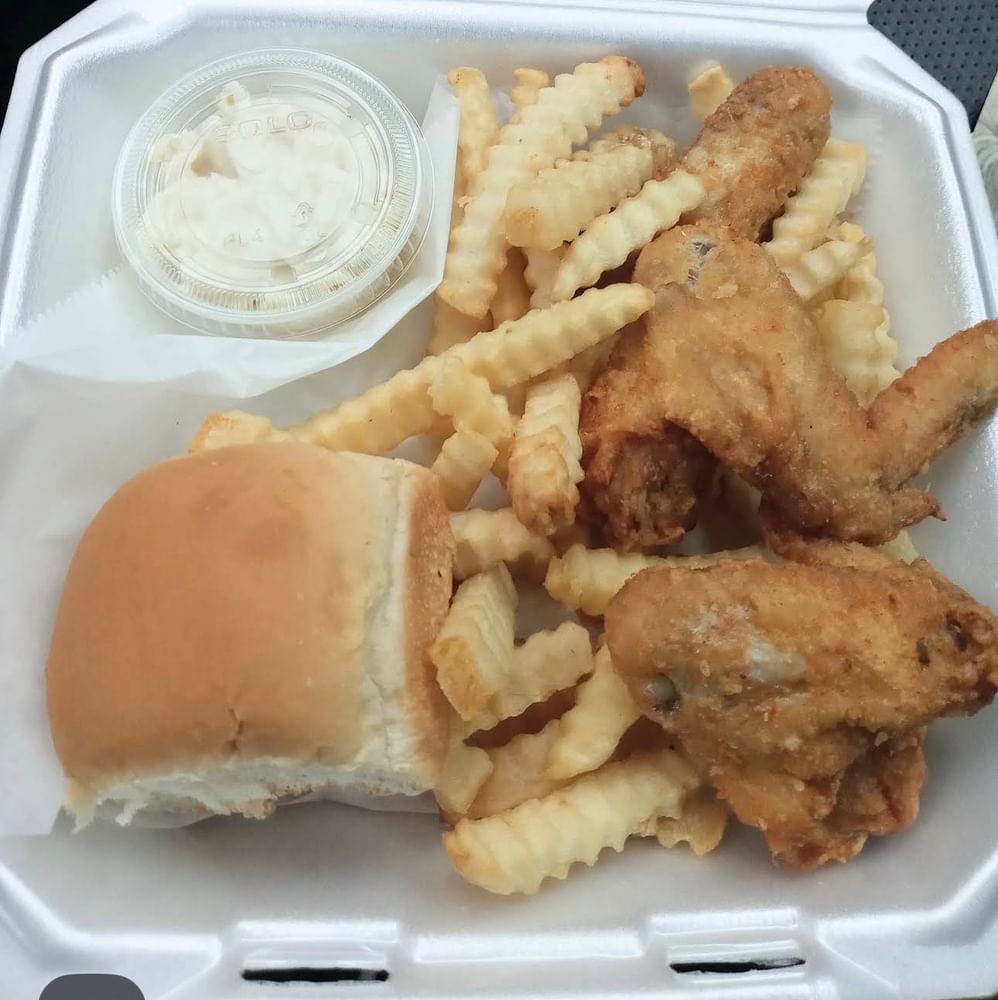 2 pc Whole Wing Dinner