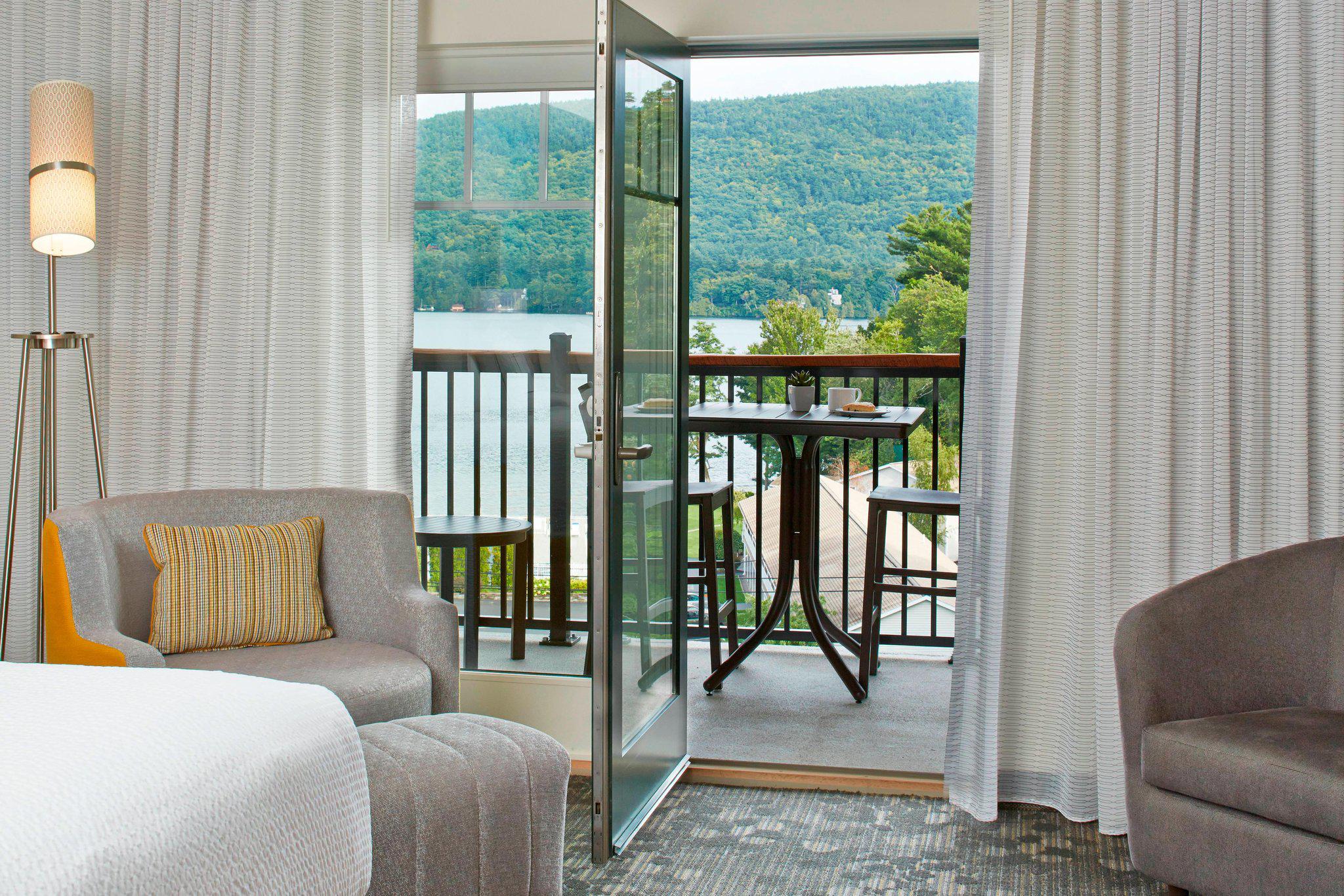 Courtyard by Marriott Lake George Photo