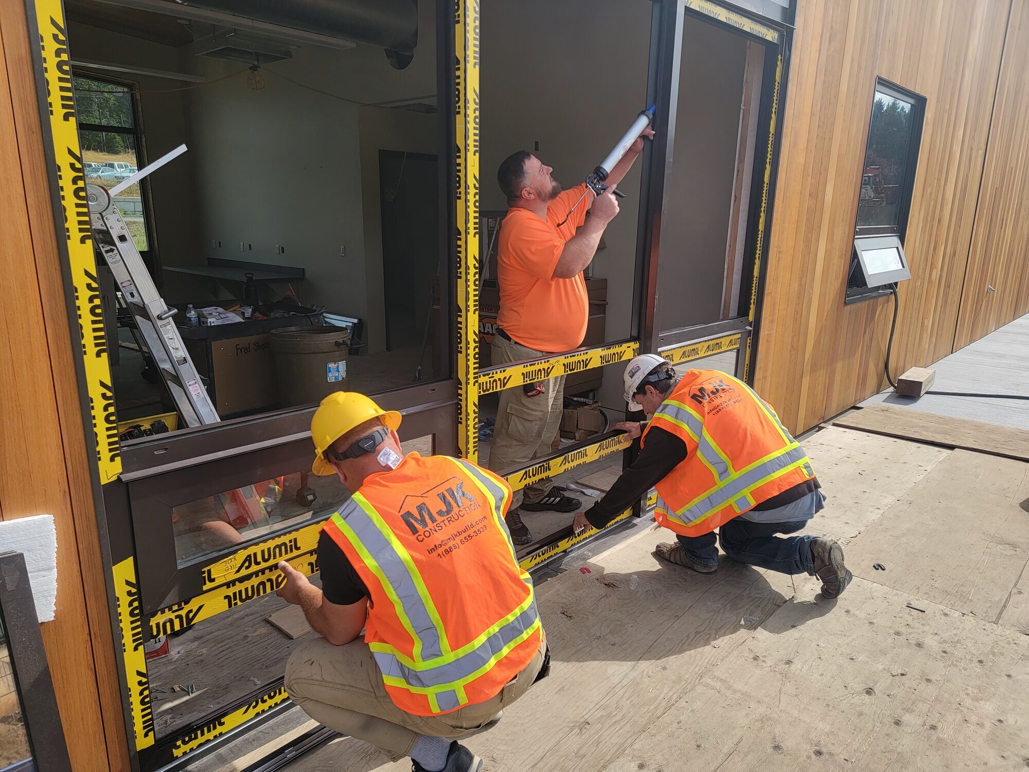 MJK Construction Image
