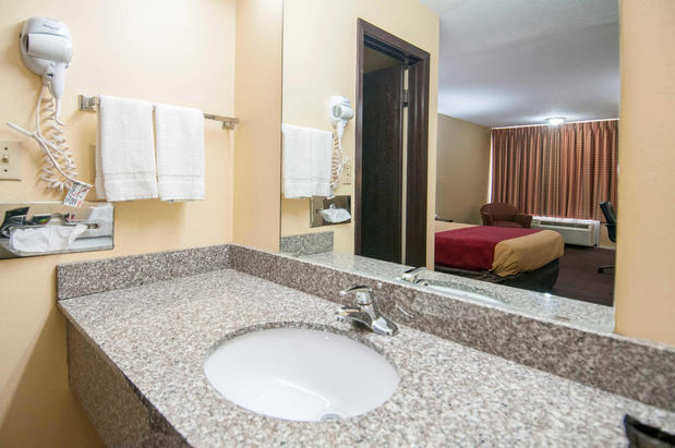 Images Econo Lodge