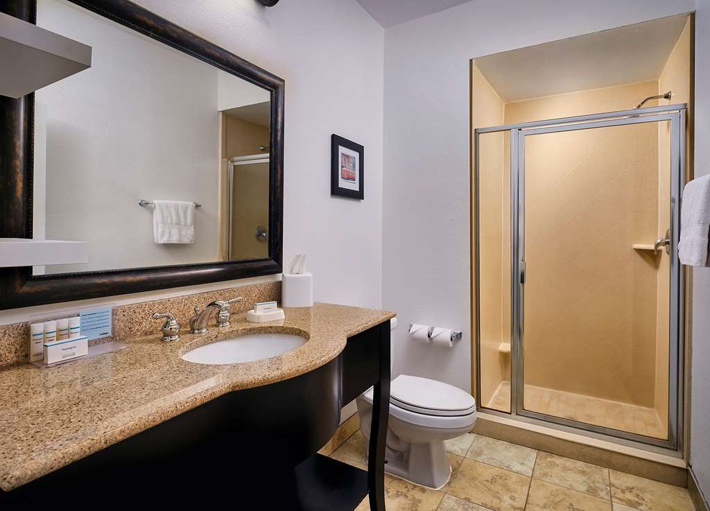 Hampton Inn Covington Image