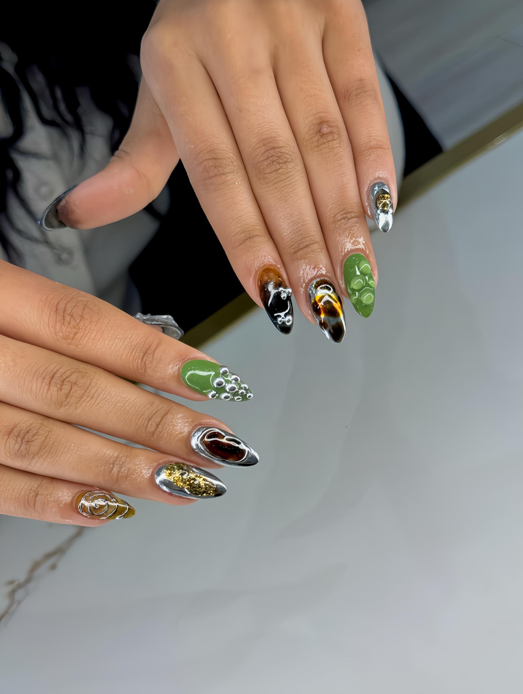 Gallery thumbnail