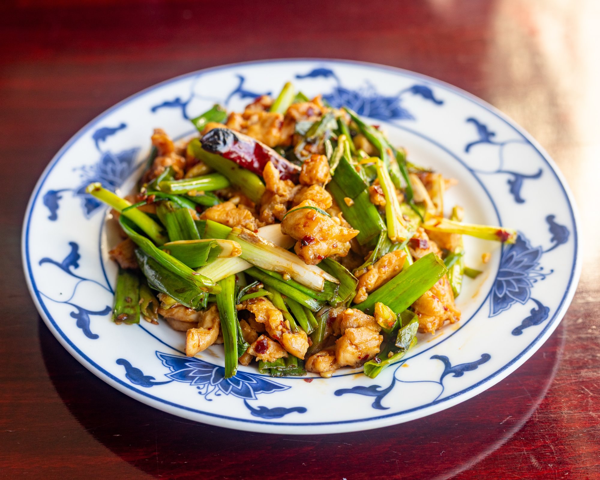 S-37. Wang scallion chicken