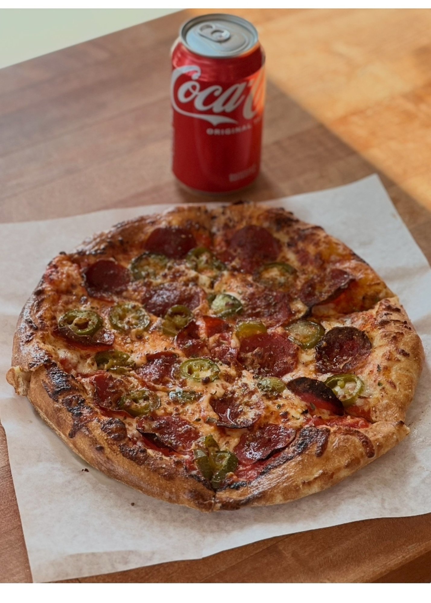 10" Pizza w/Soda