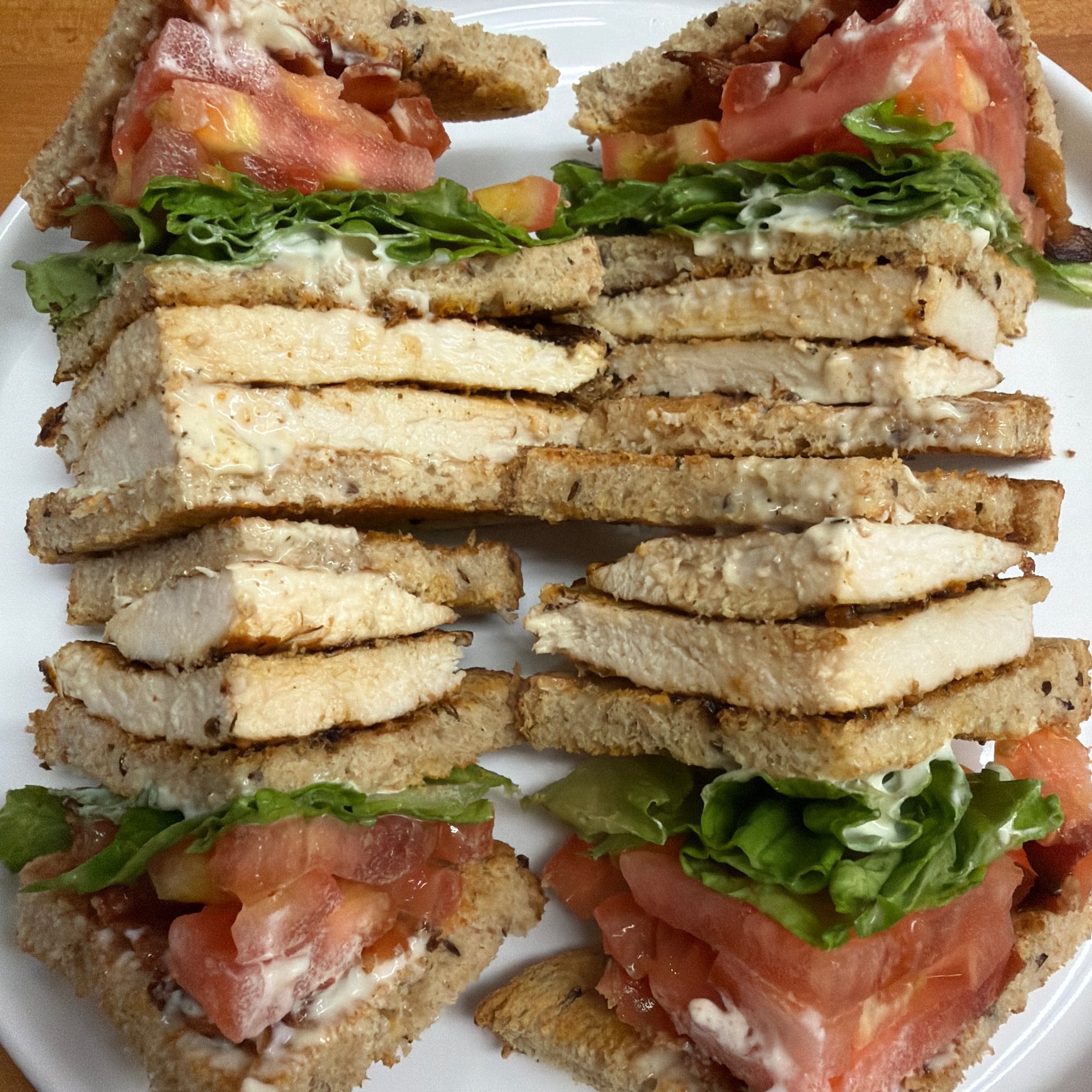 GRILLED CHICKEN CLUB