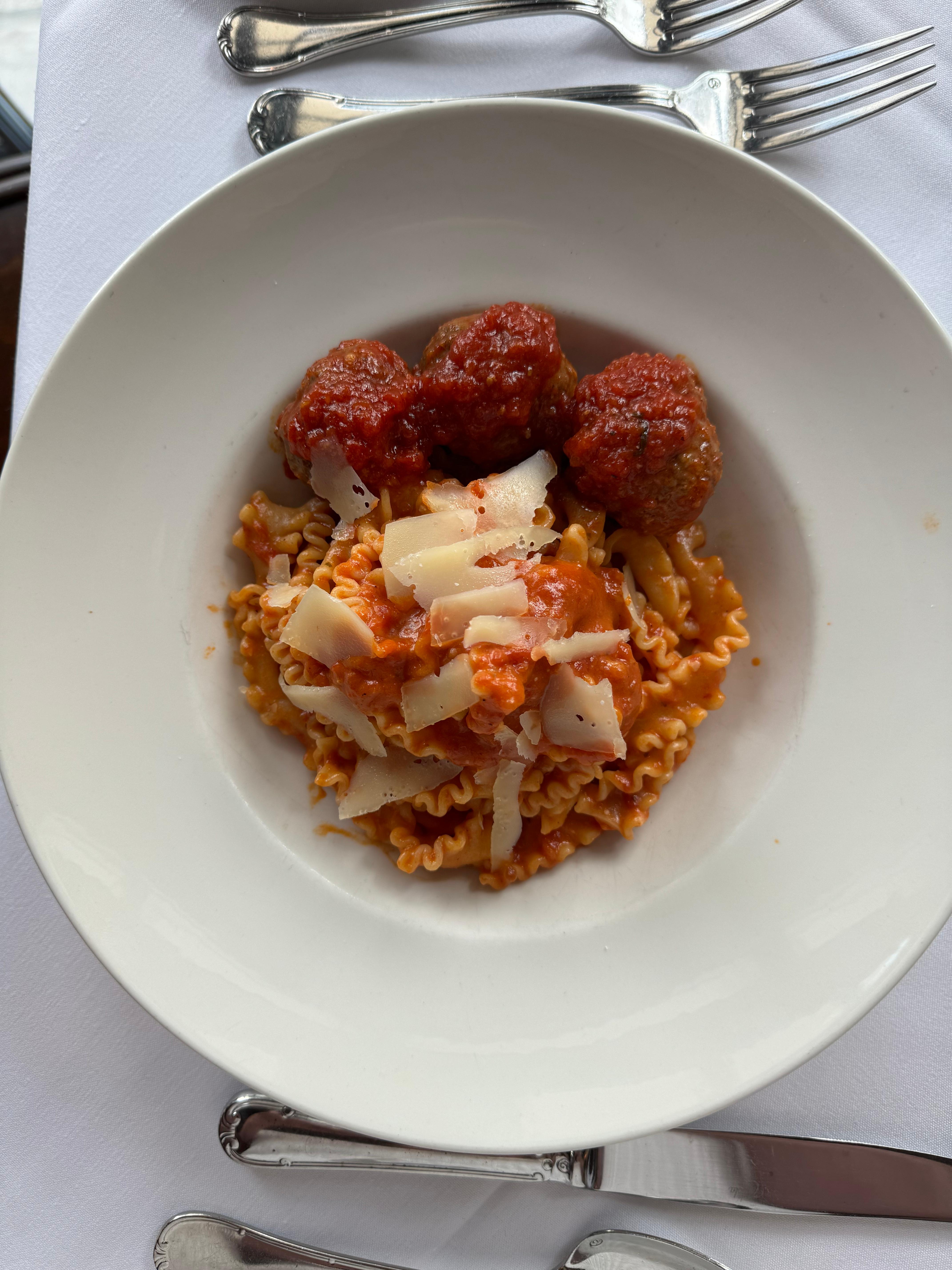 Mafalde & Meat Balls