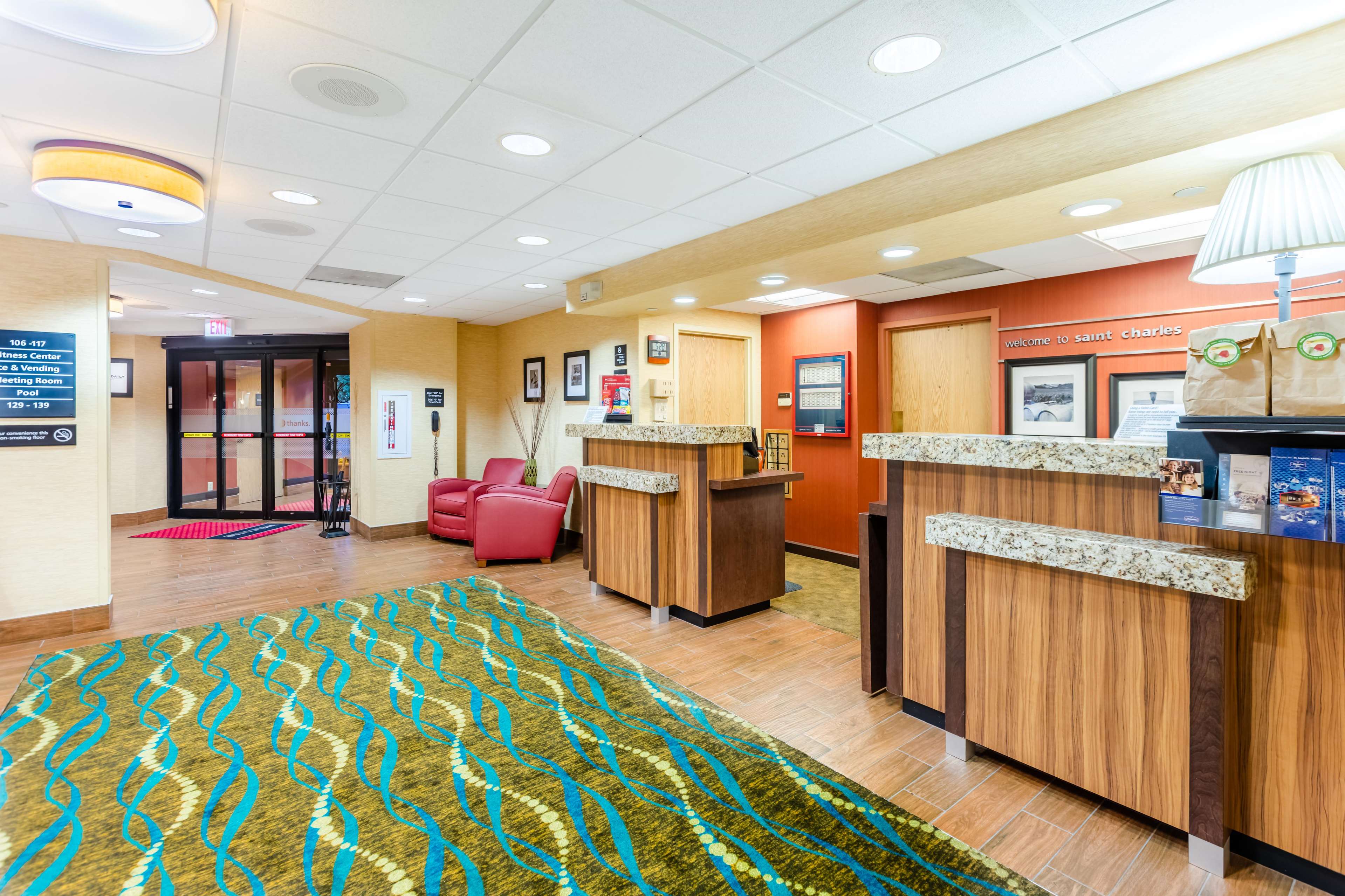 Hampton Inn St. Louis/St. Charles Photo