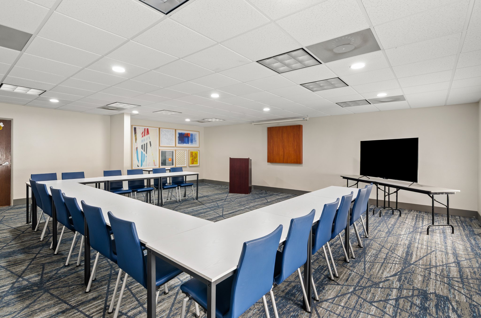 Holiday Inn Express Princeton/I-77 by IHG Image