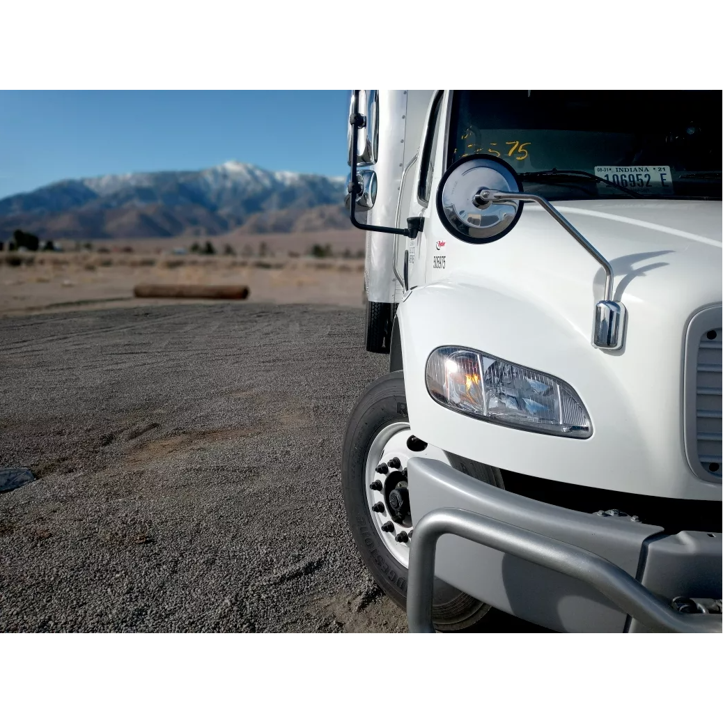 Motivational City Movers LLC Logo