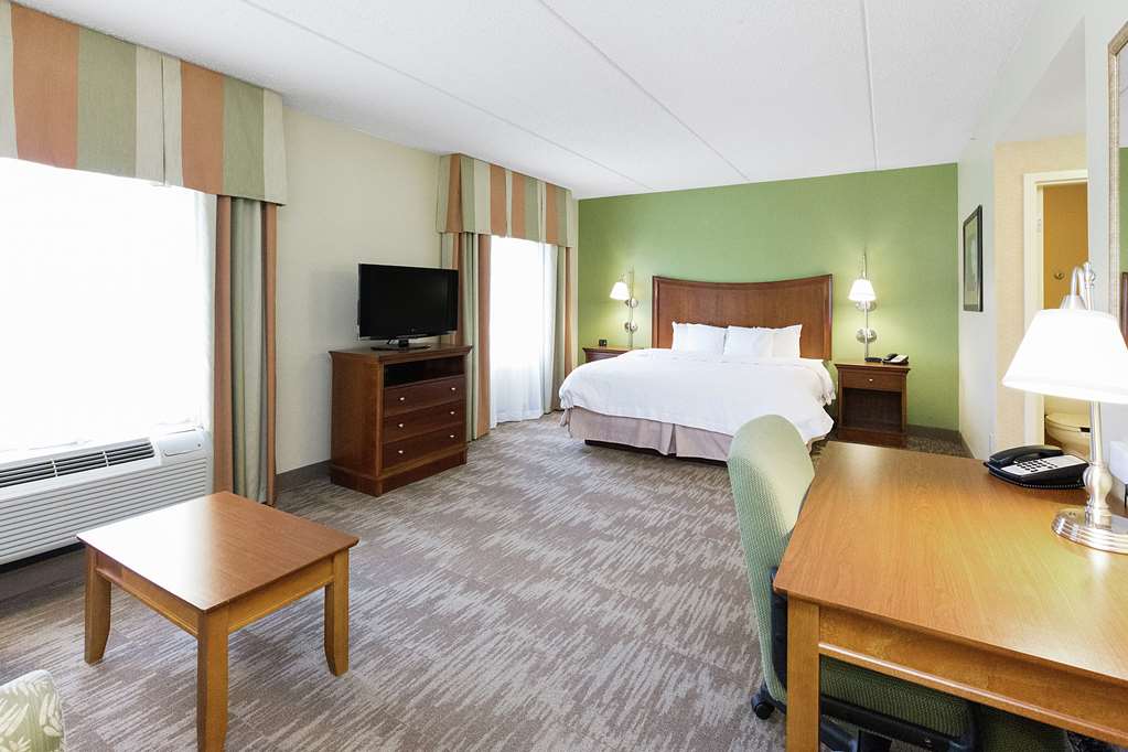 Hampton Inn & Suites Blairsville Image