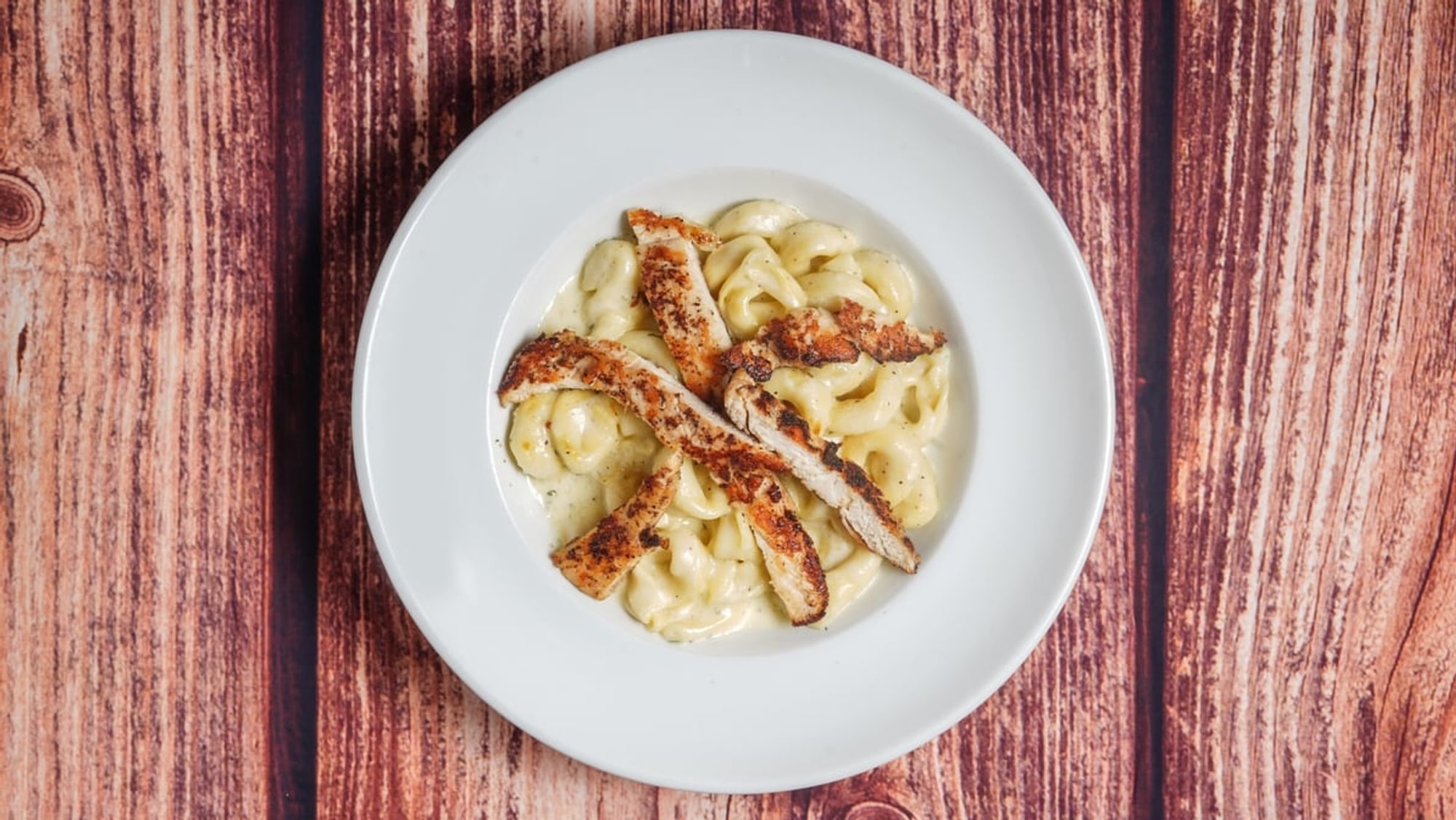 Tortellini Alfredo with Grilled Chicken