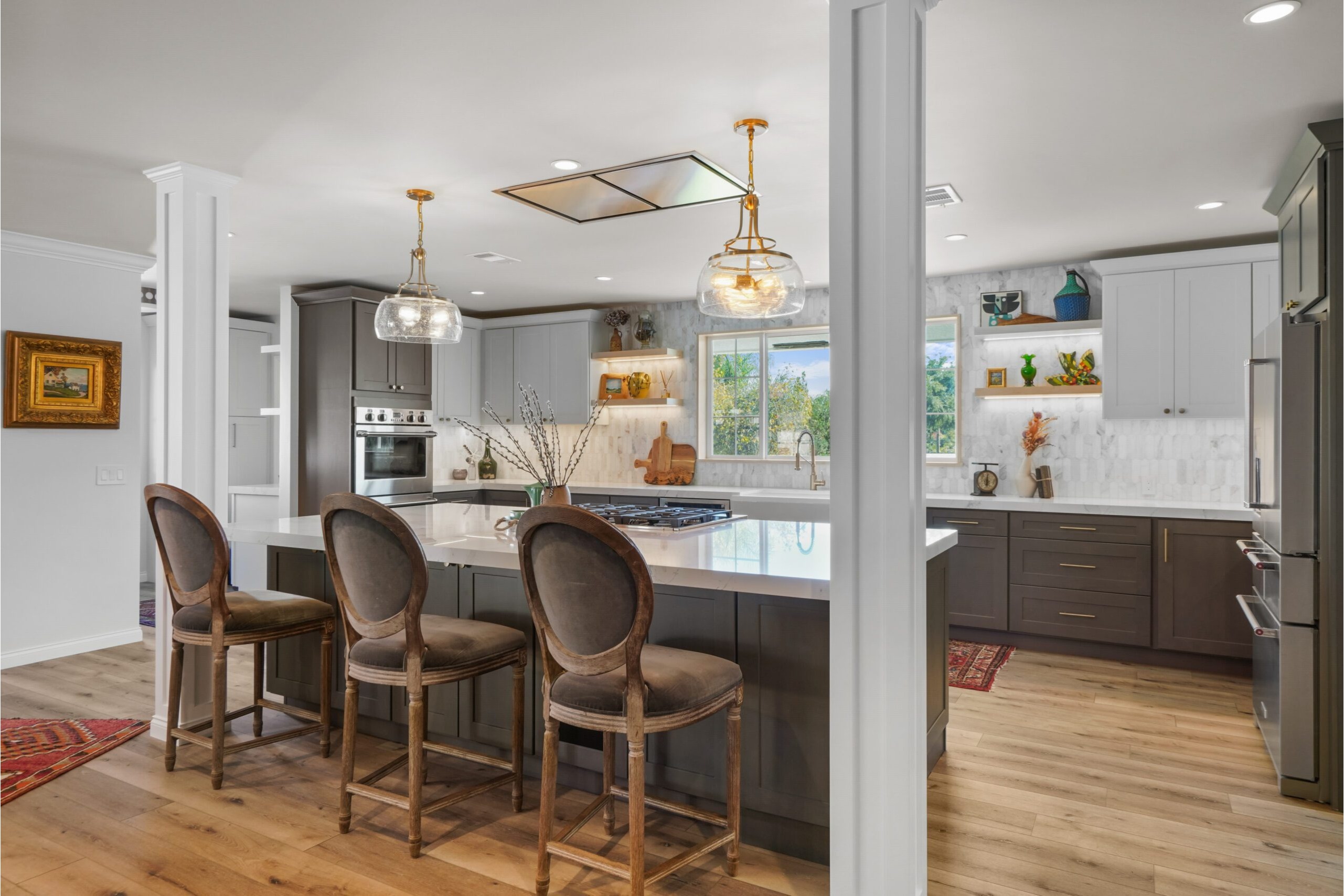 BLuu Construction Image