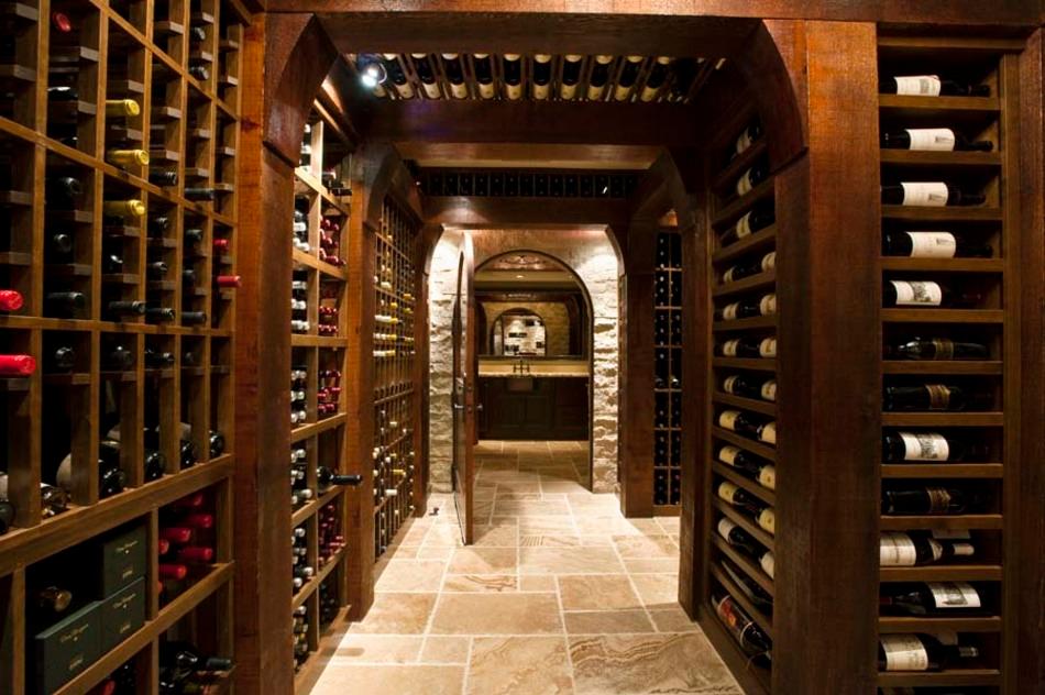 Summit Wine Cellars Photo