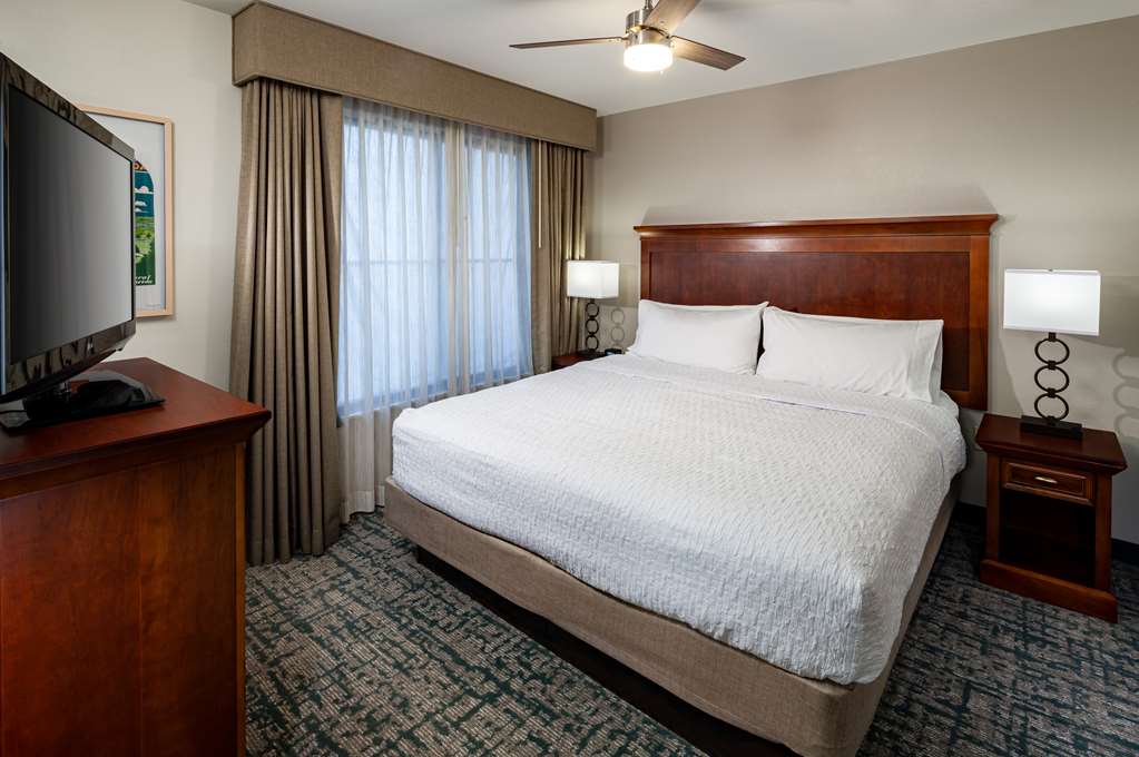 Homewood Suites by Hilton Gainesville Image