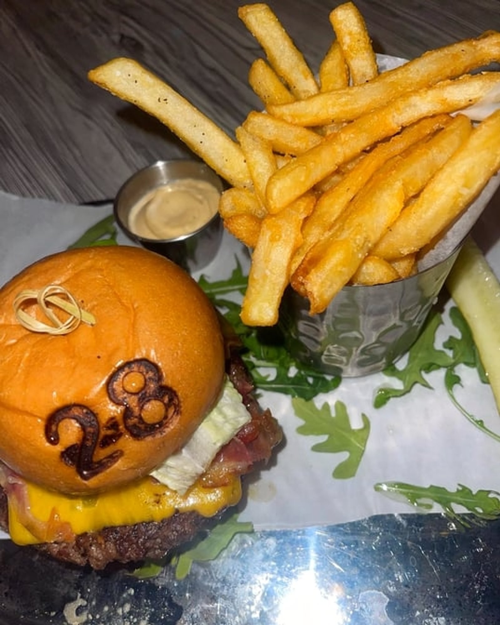 Barrel 28 Burger