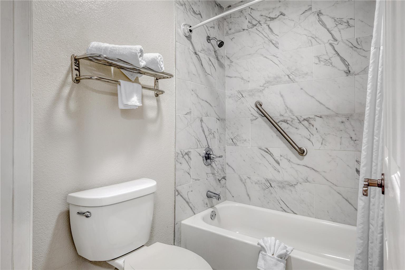 SureStay by Best Western Terrell Image