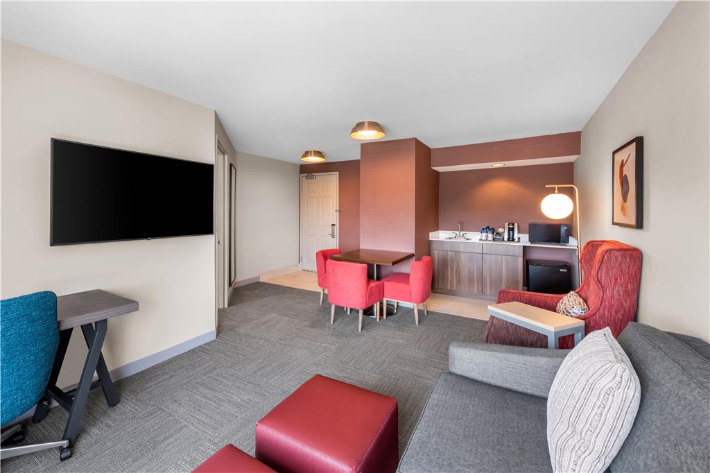 Hilton Garden Inn Overland Park Image