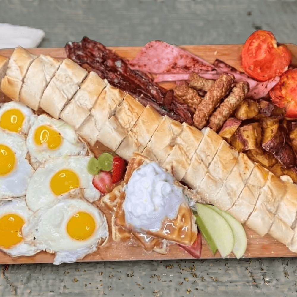 Super Papillon Breakfast Platter