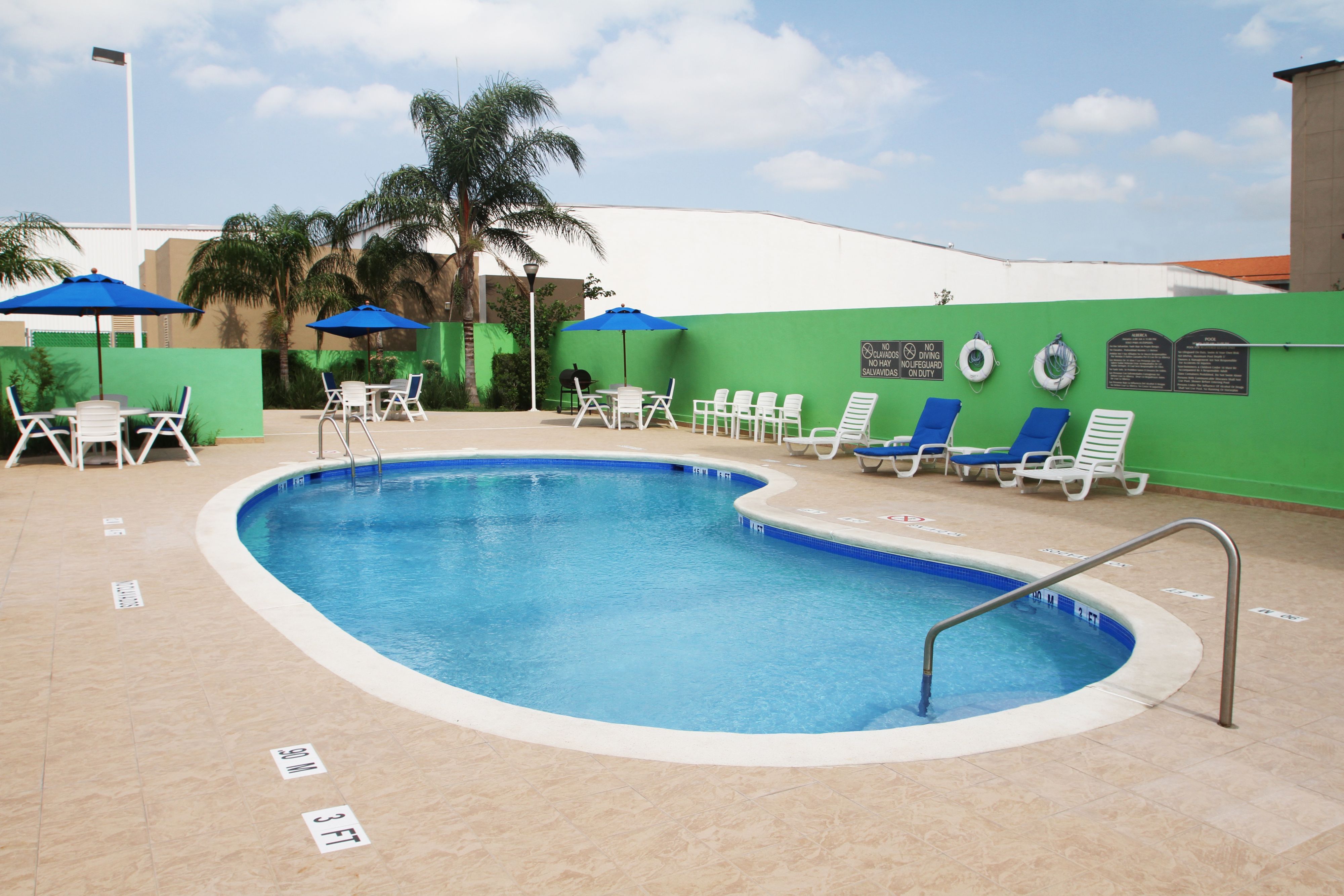 Images Holiday Inn Express & Suites Monterrey Aeropuerto