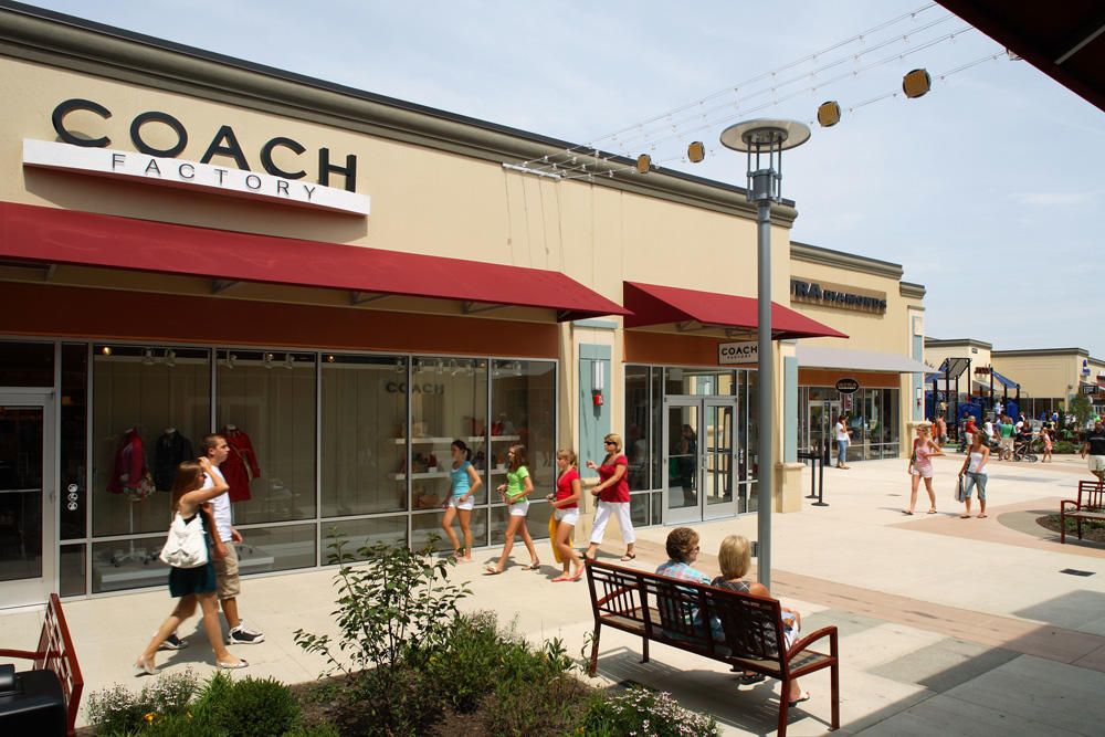 Cincinnati Premium Outlets to add four new shopping, dining options -  Cincinnati Business Courier