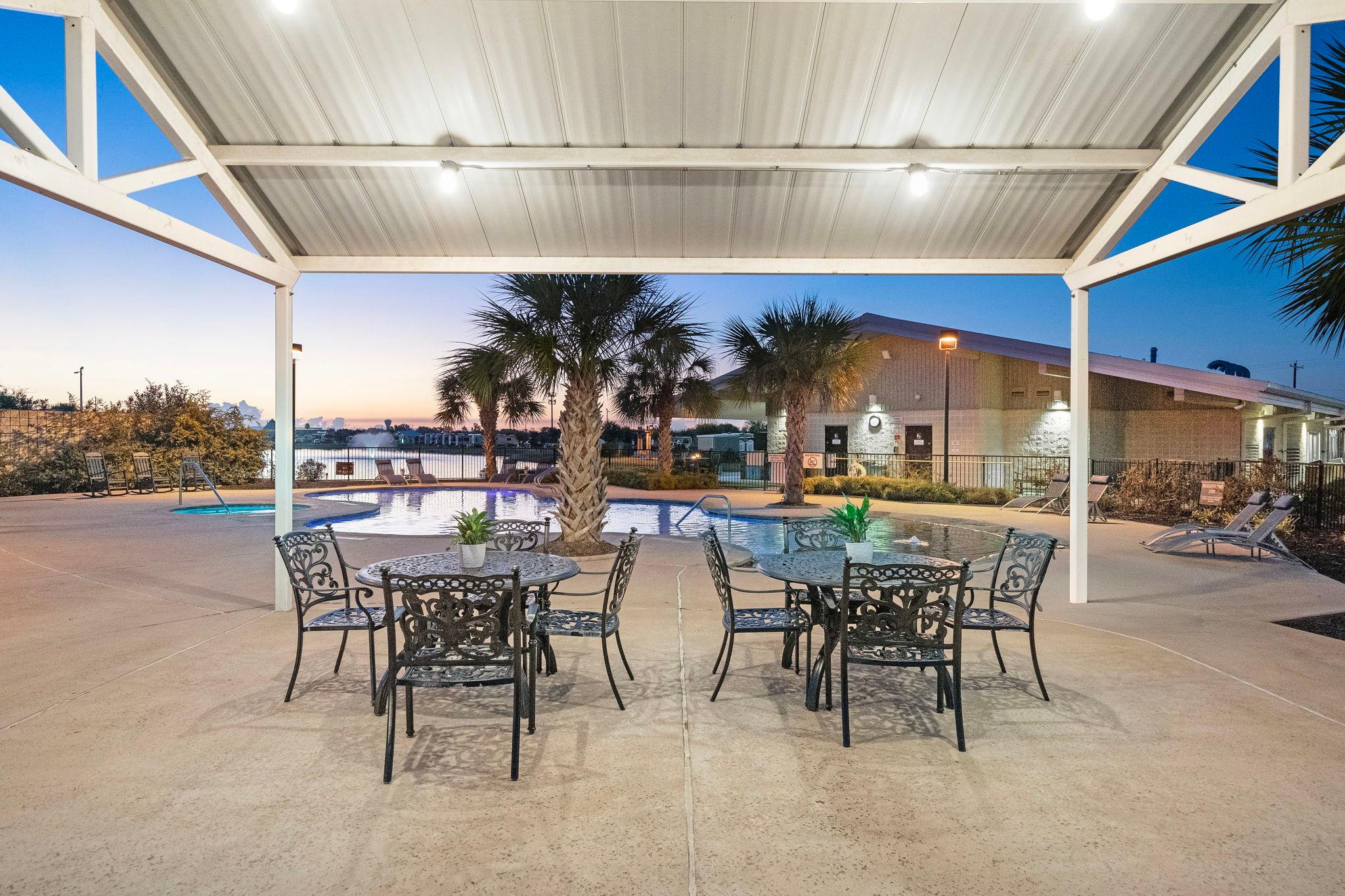 Highway 6 RV Resort by QRV Image