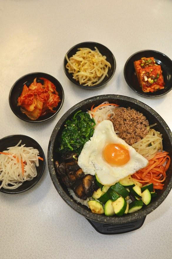 Dolsot Bibimbap