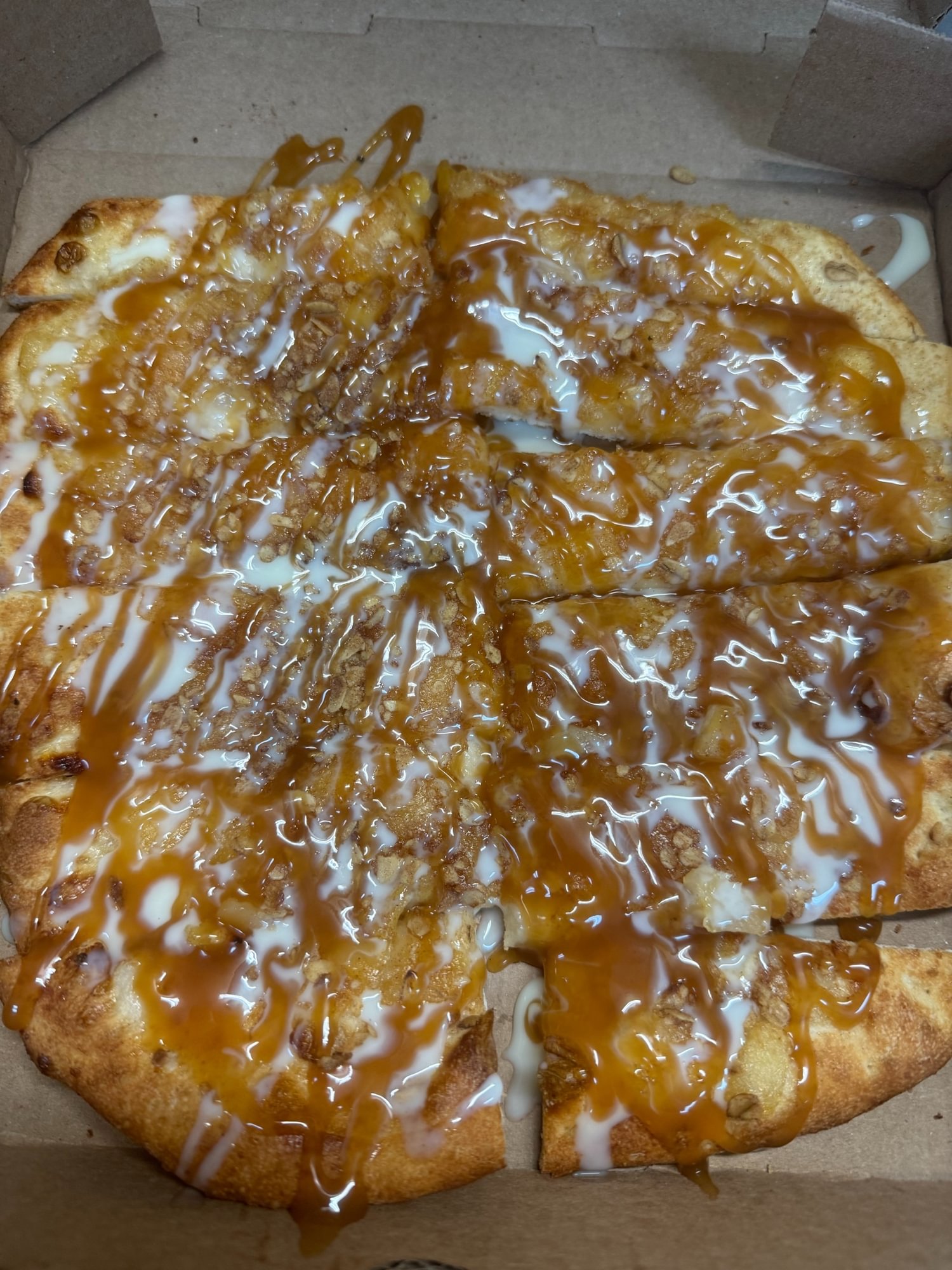 Apple Dessert Pizza