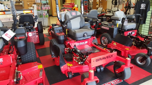 Images Houston Saw & Turf Equipment, INC