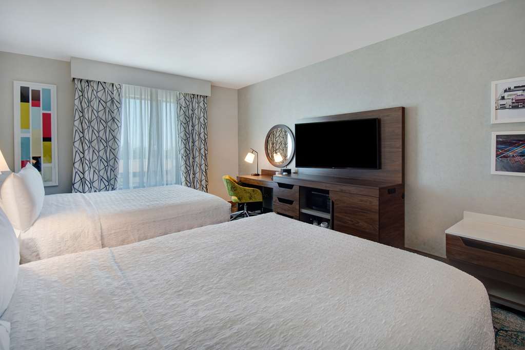 Hampton Inn & Suites Sunnyvale Silicon Valley Image