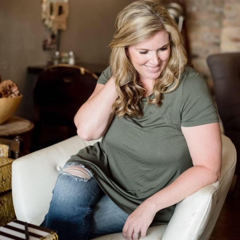 Paisley Layne Photography - DFWPhotographer Logo