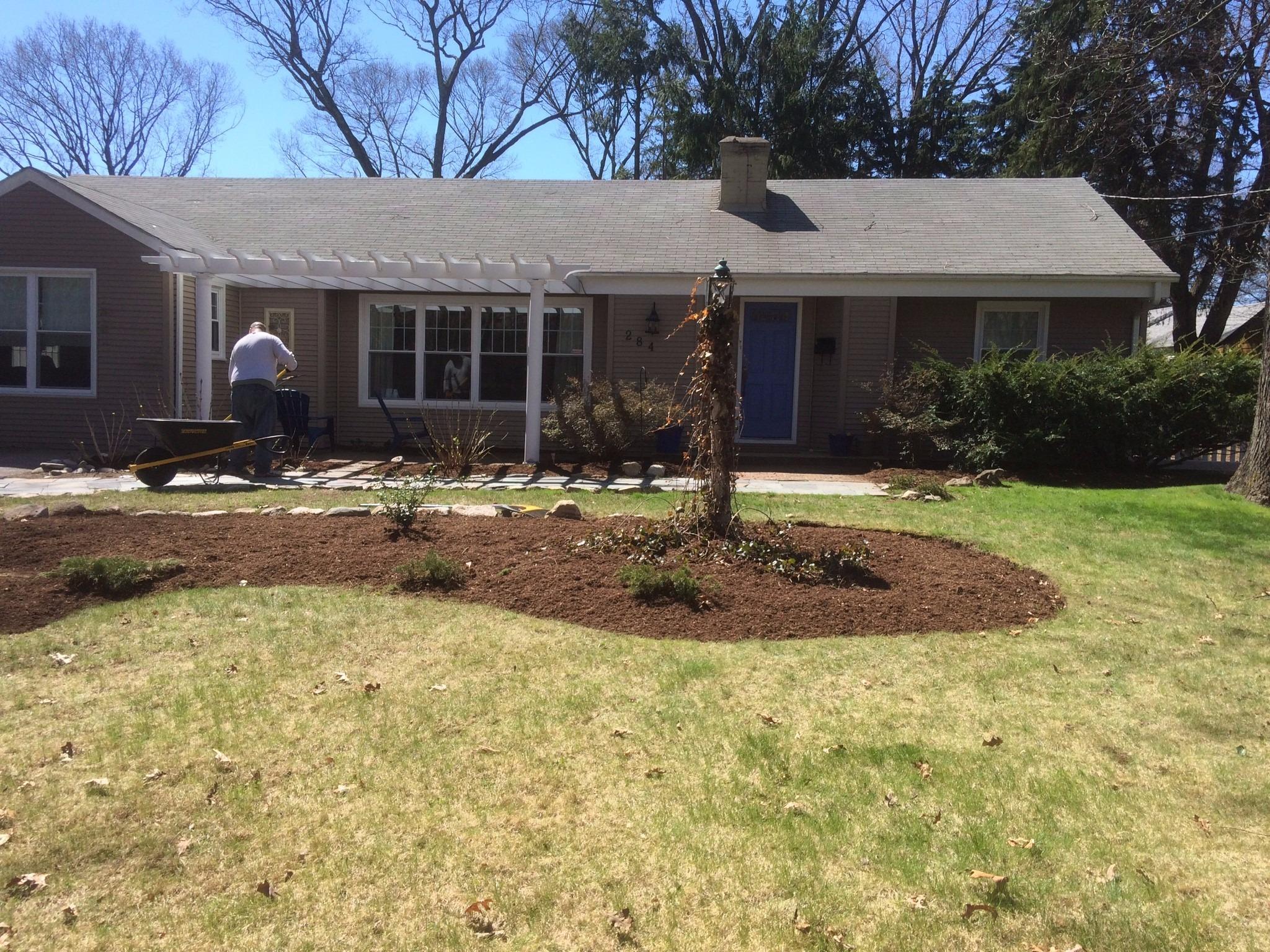 Mike's Landscaping Image