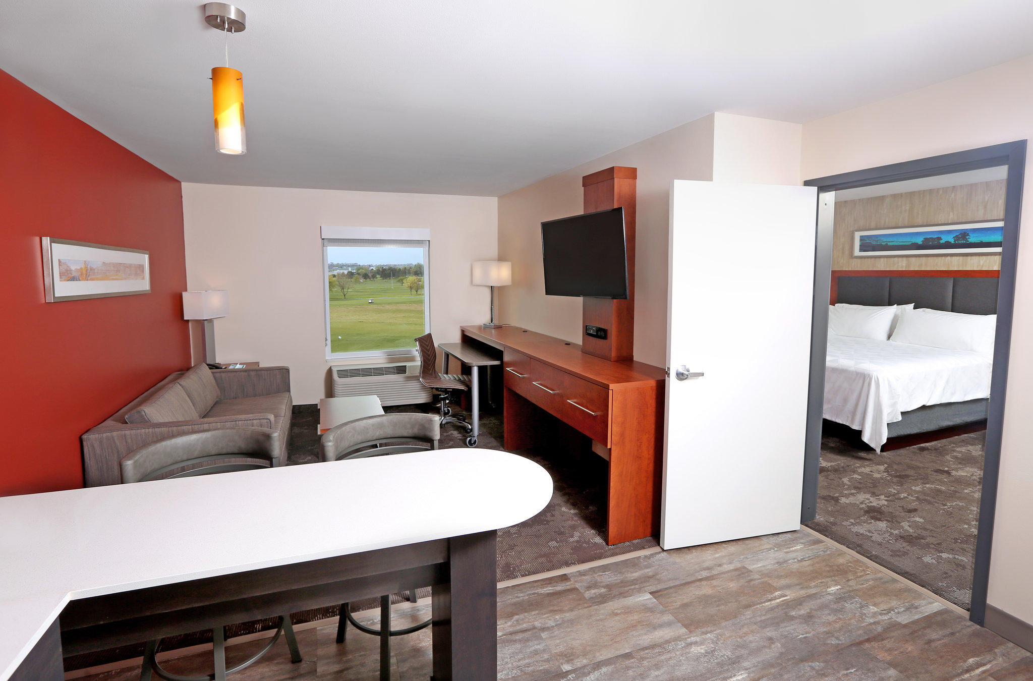 Holiday Inn & Suites Sioux Falls - Airport Photo