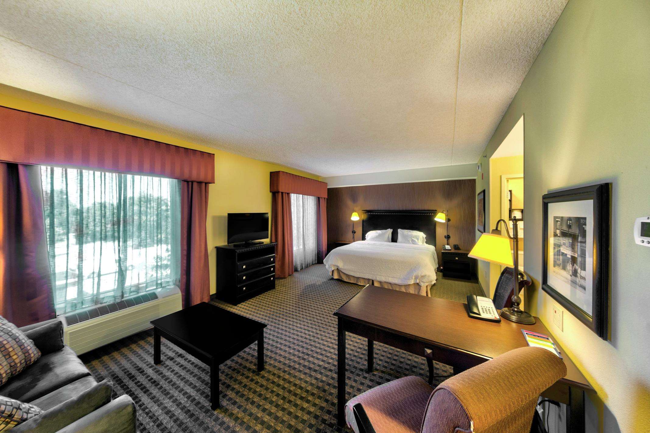 Hampton Inn & Suites Chadds Ford Photo