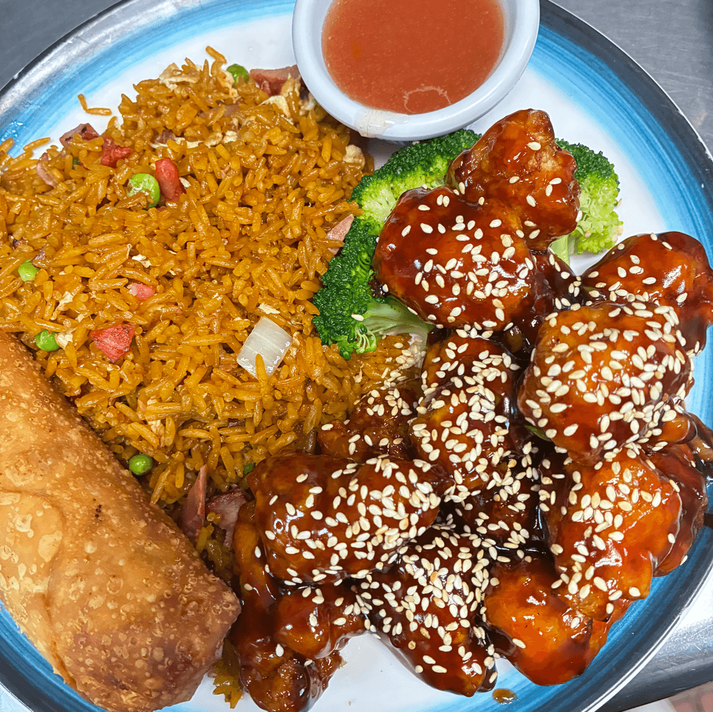 Crispy Sesame Chicken Combo