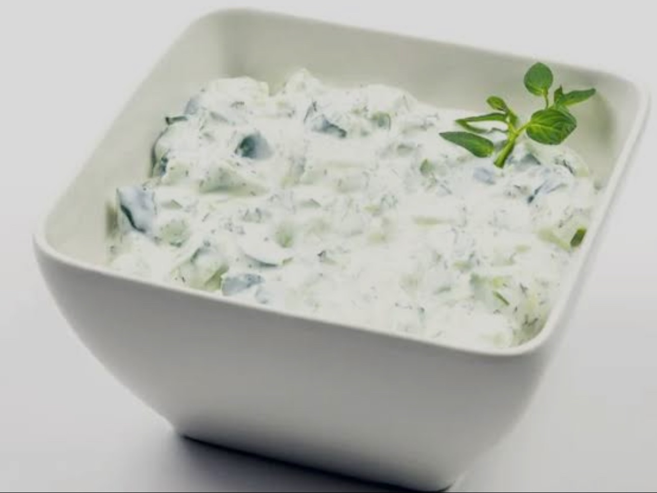Tzatziki Sauce 16 Oz App