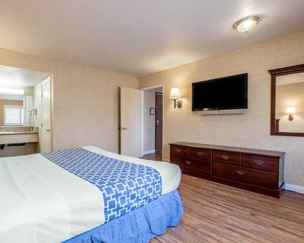 Images Econo Lodge