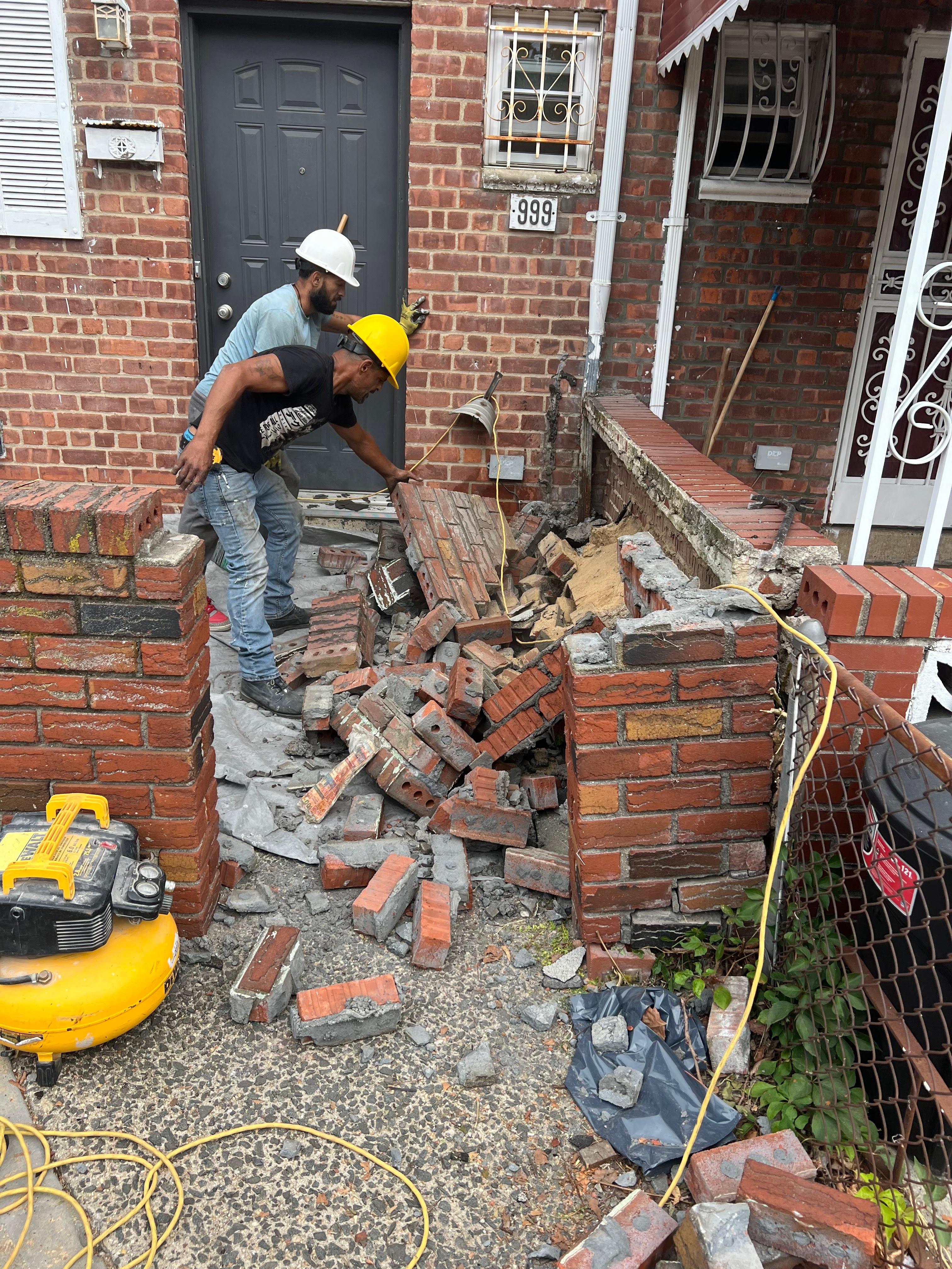 Monarch Contracting Group Image