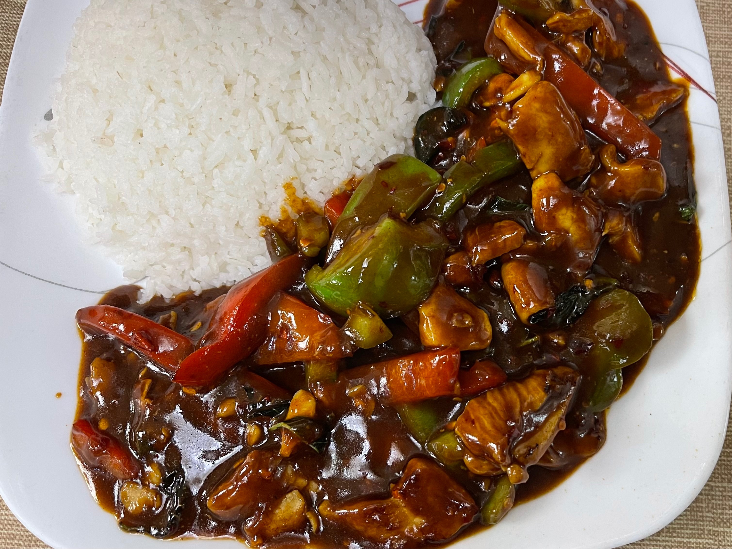 Pad Bai Gra Prow