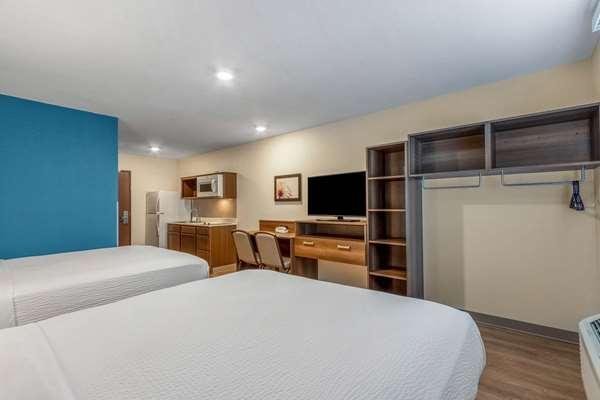 WoodSpring Suites Miramar Image