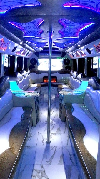 Red Star Luxury Transportation Photo