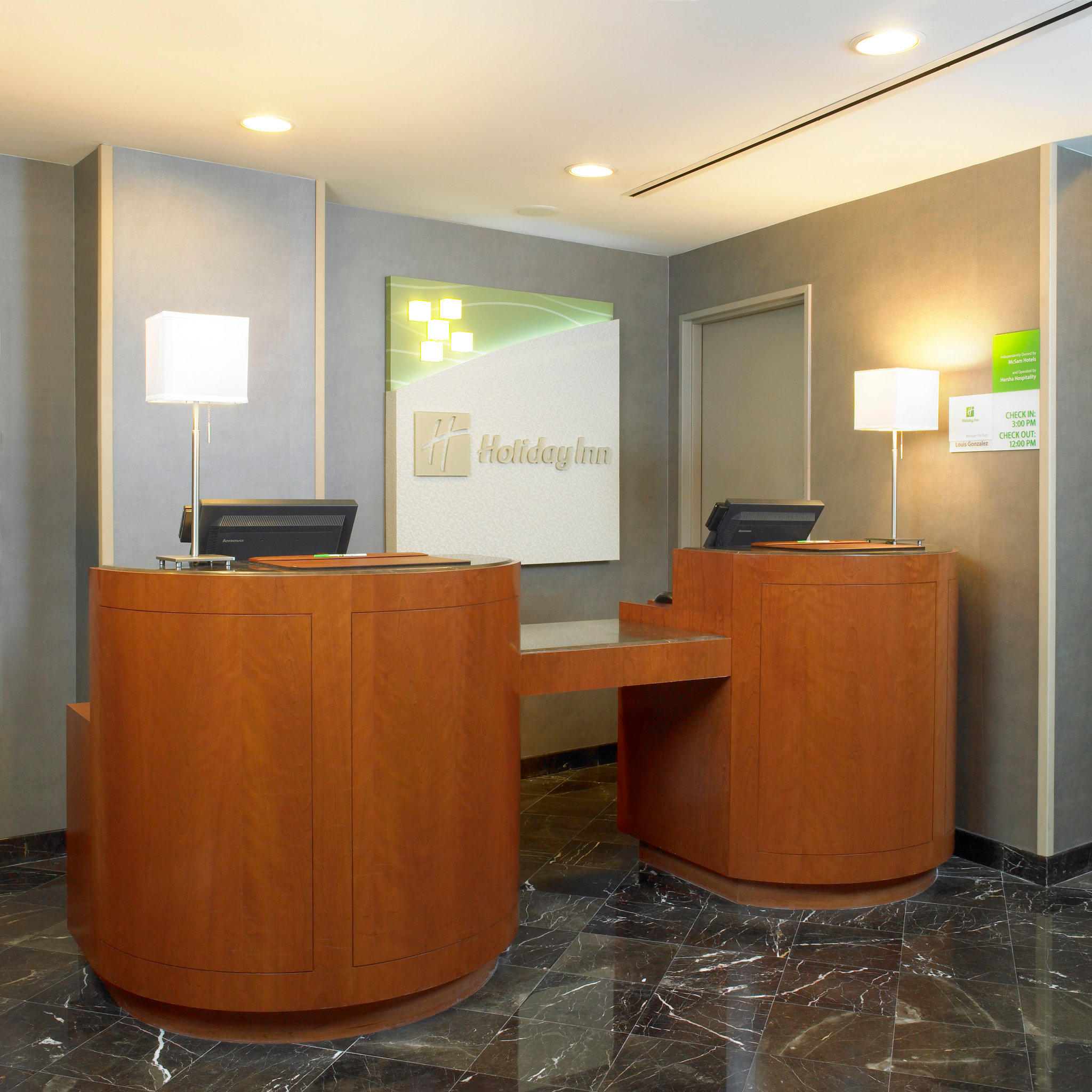 Holiday Inn New York City - Wall Street Photo