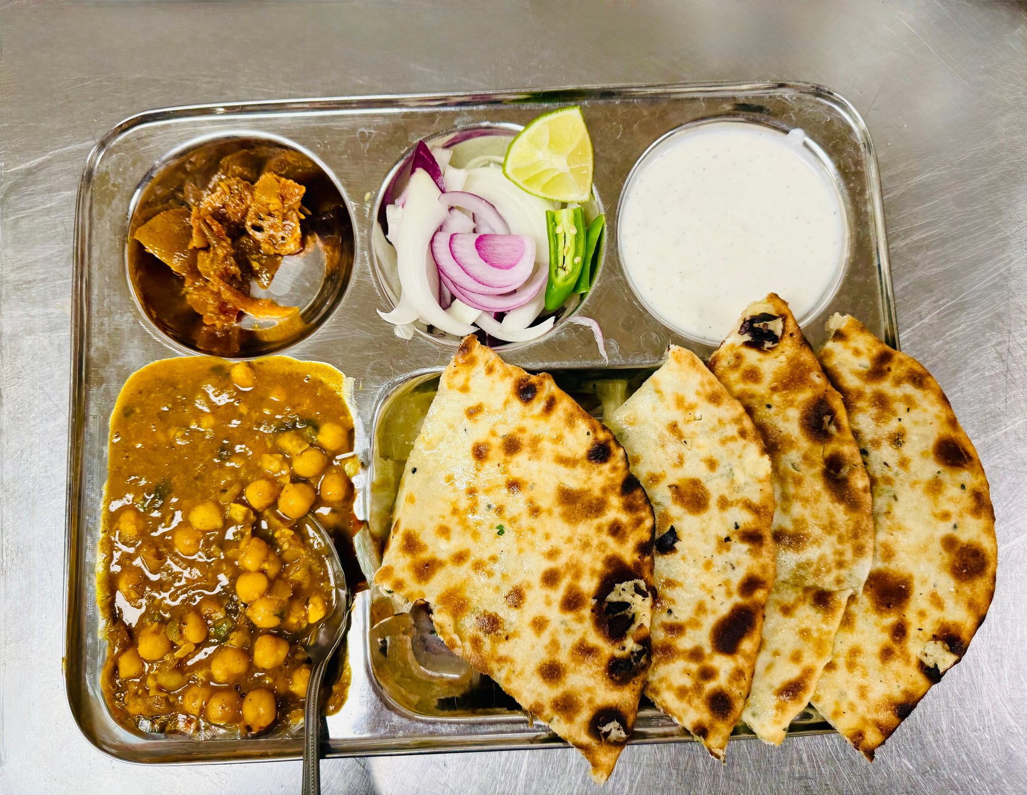 Amritsari Kulcha Chole