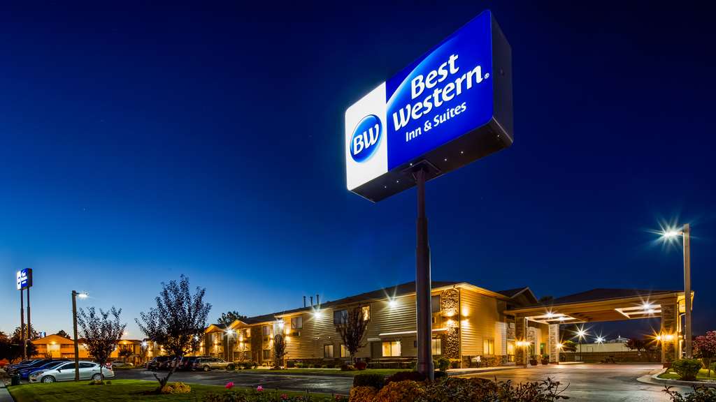 Best Western Inn & Suites Image