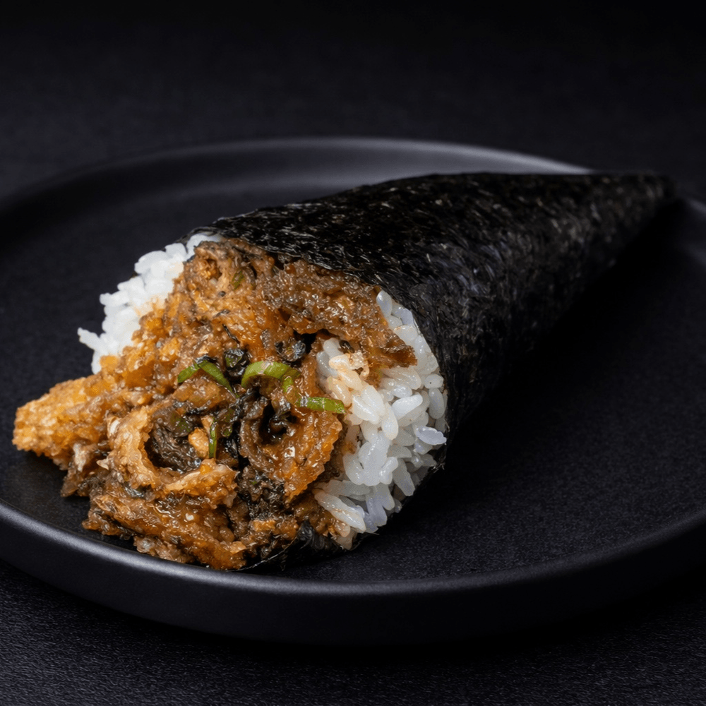 Salmon skin Hand Roll
