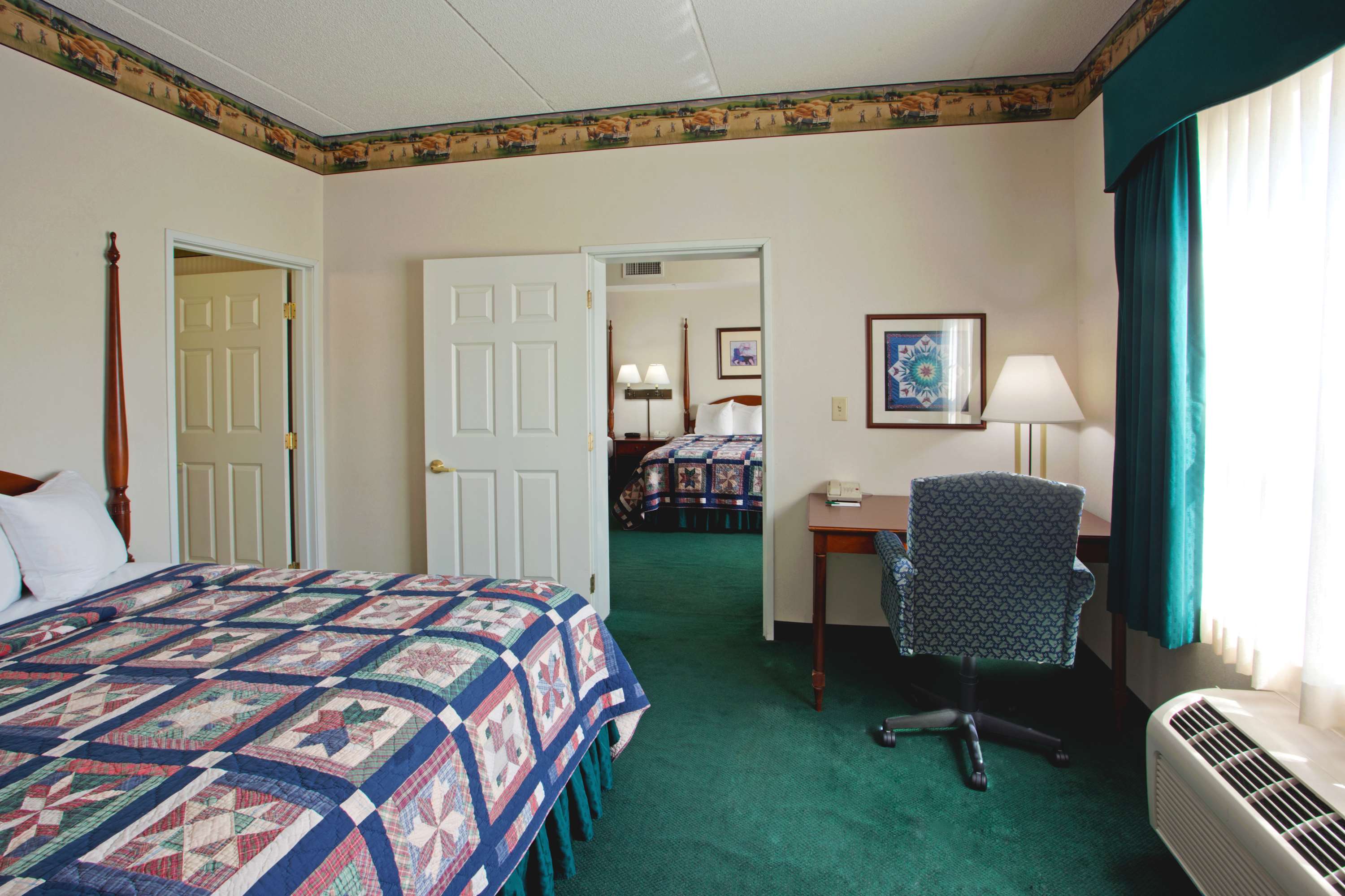 Country Inn & Suites by Radisson, Lancaster (Amish Country), PA Photo